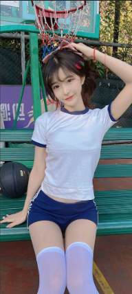 齐达内盛赞莫德里奇：中场大师的终极传承